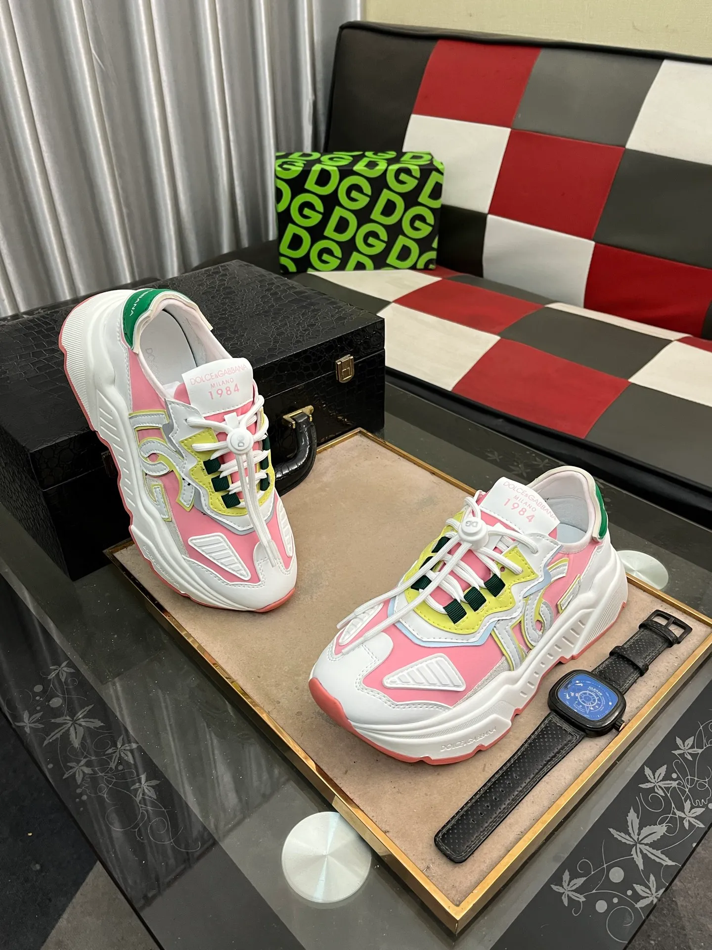 Men's shoes 💰480⌚️⌚️[DG] The latest official high-top casual, men's shoes original quality imported first-layer cowhide stitching ➕Yangli [Proud] In terms of materials and workmanship, it beats all versions on the market 💕The highest quality shipments. Real photos, imported fabrics highlight the unique charm of the brand 😘The shoelaces are also original custom-made 👻Classic lace-up shoes are very comfortable on the feet, size 35-46